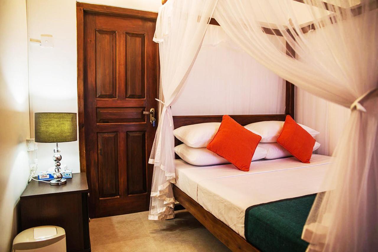 Beach Villa Randiya Galle Exterior photo