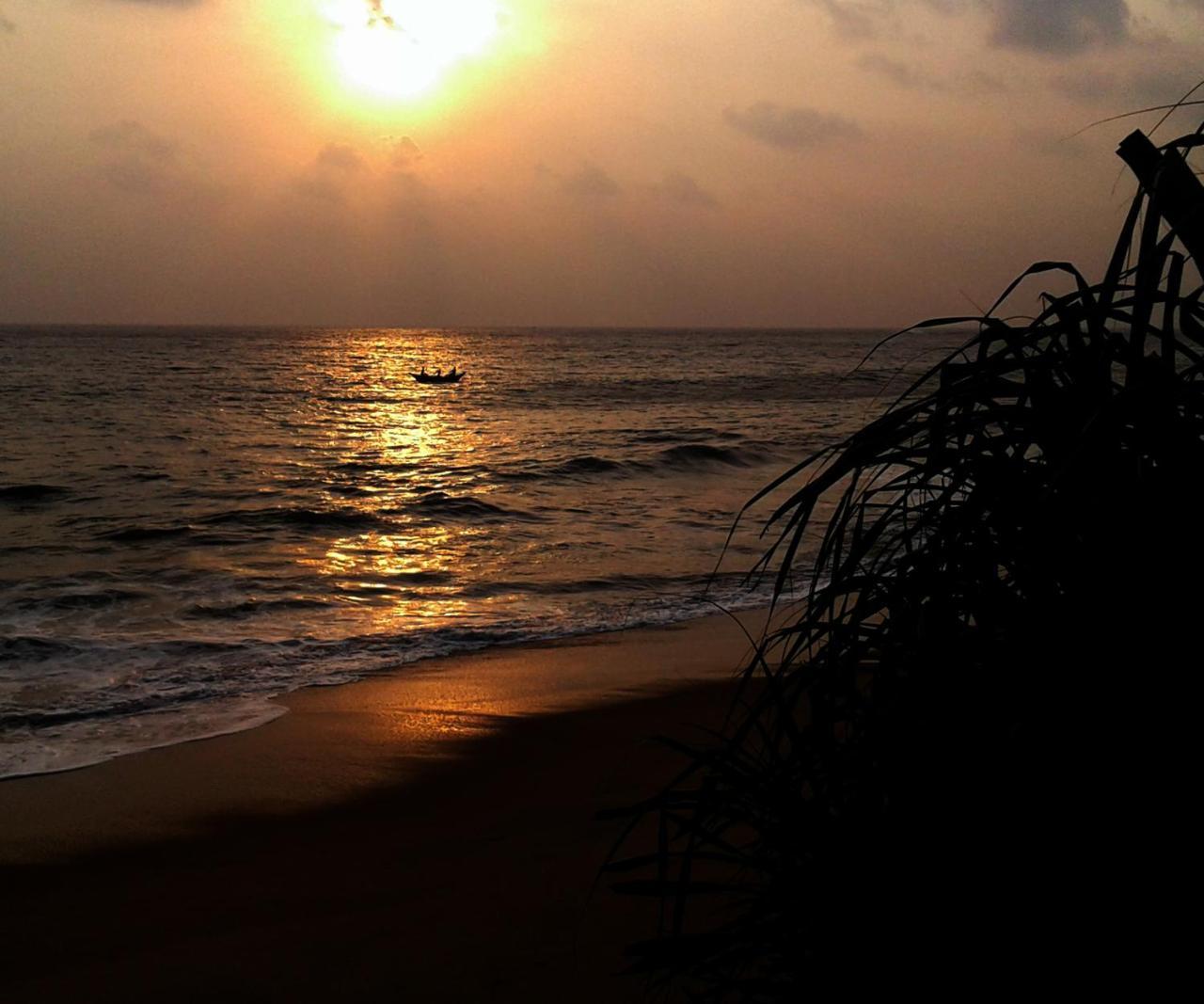 Beach Villa Randiya Galle Exterior photo